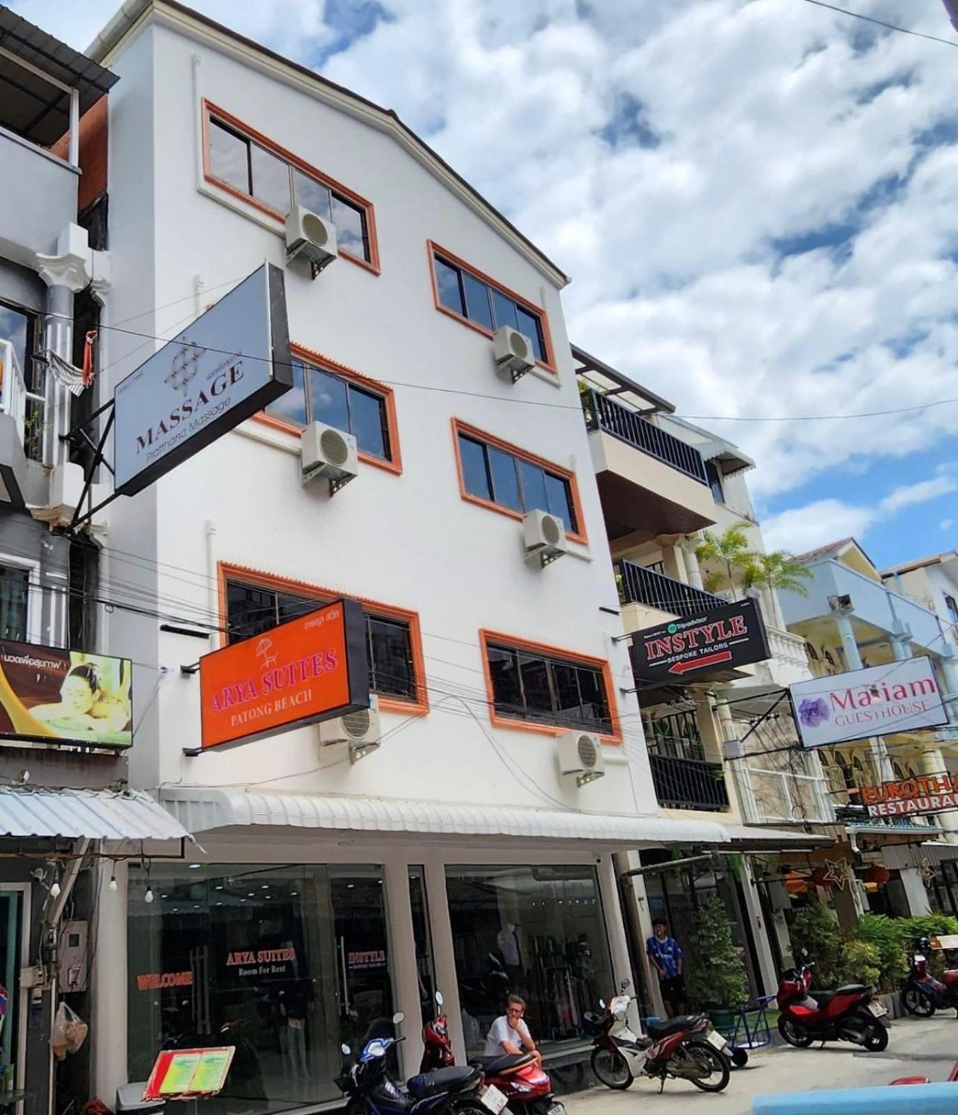 Arya Suites Patong Beach Bagian luar foto